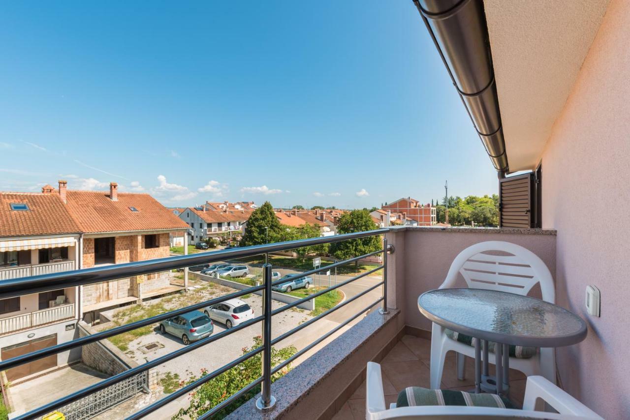 Kamelija Rovinj Exterior foto