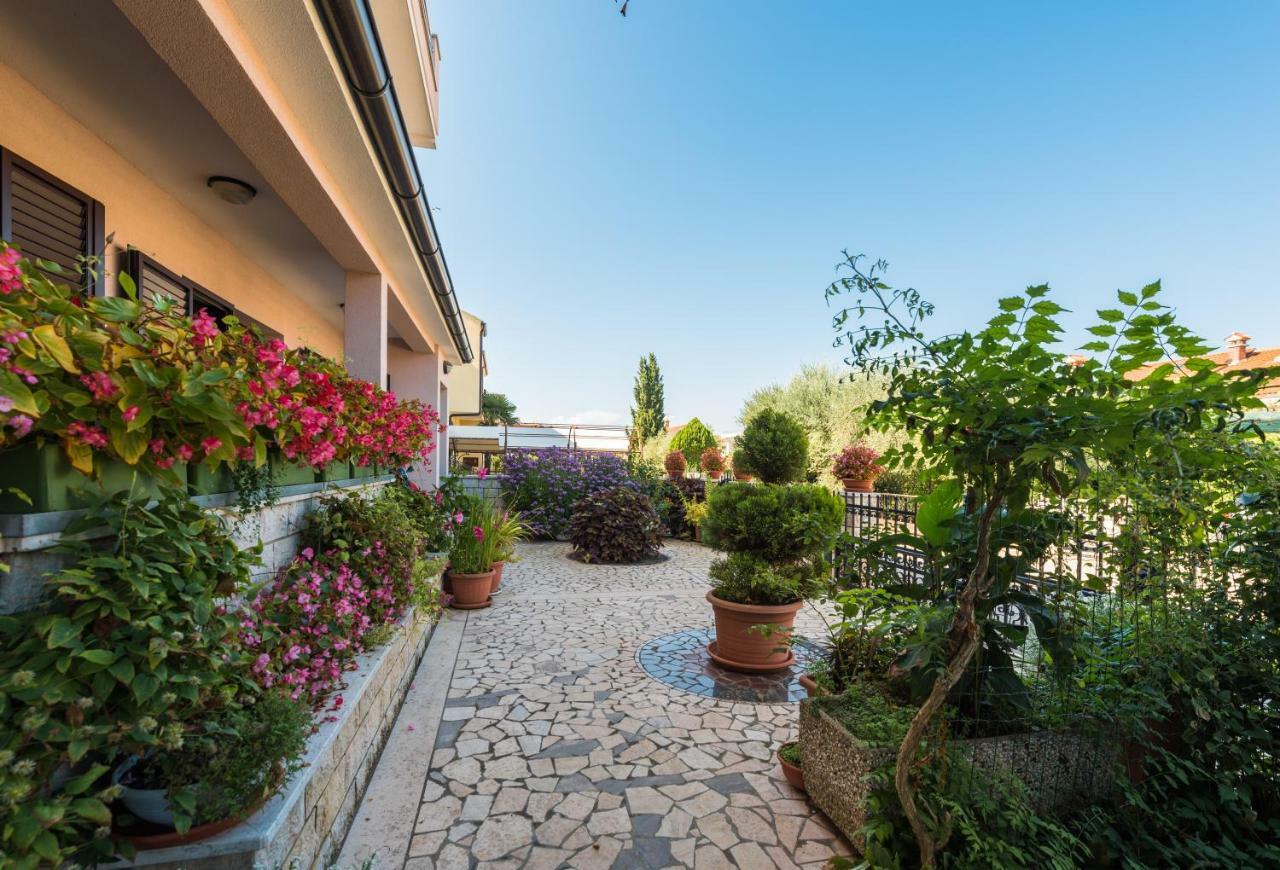 Kamelija Rovinj Exterior foto